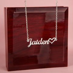 Collier prénom classique avec cœur